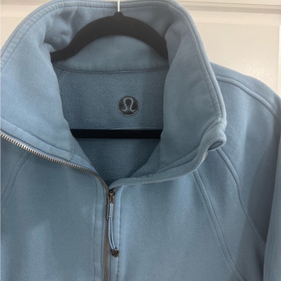 Lululemon Scuba Oversized Funnel
Neck 1/2 Zip Size M/L Utility Blue - Picture 2 of 6